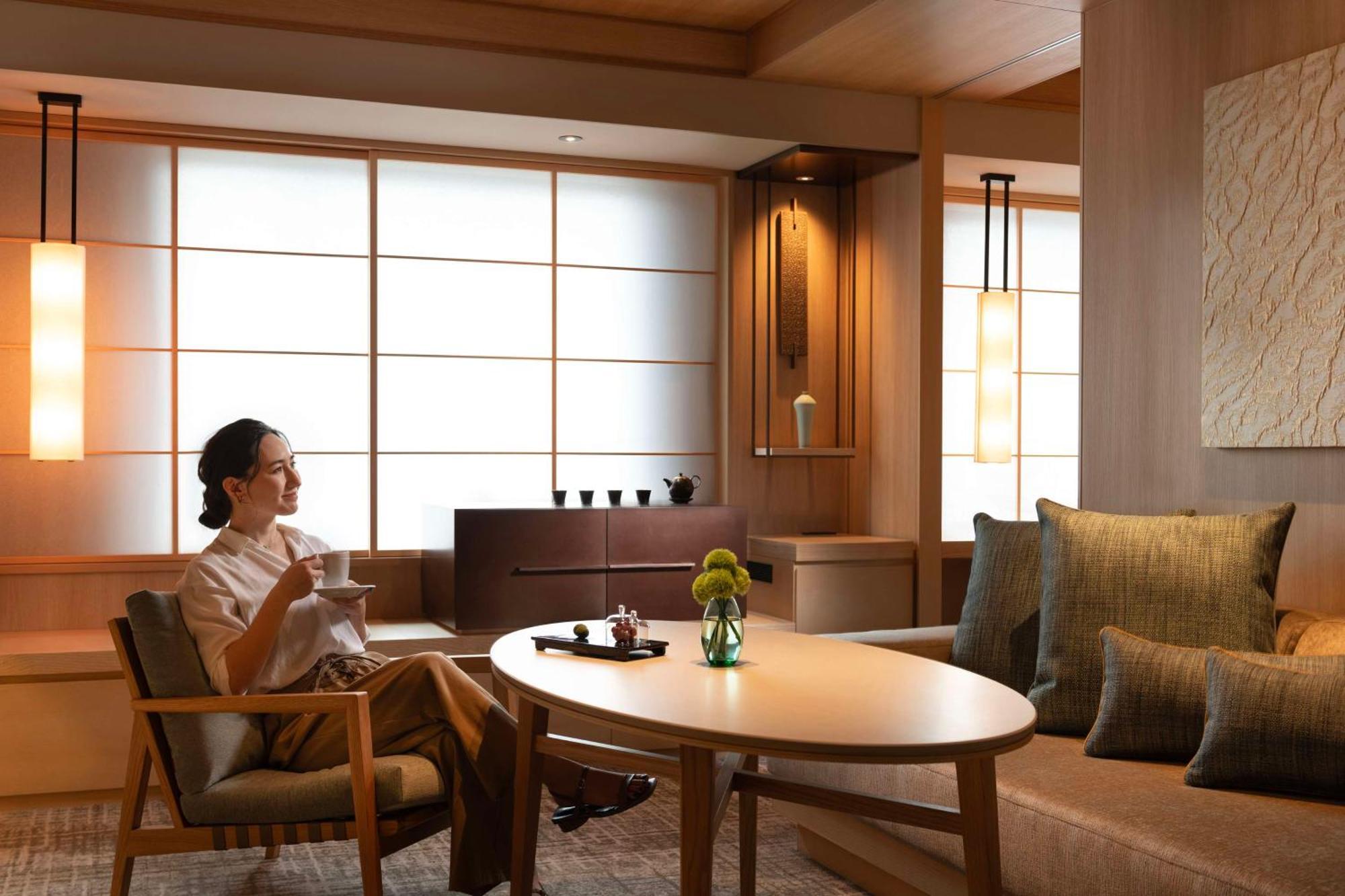Hotel Doubletree By Hilton Kyoto Higashiyama Esterno foto