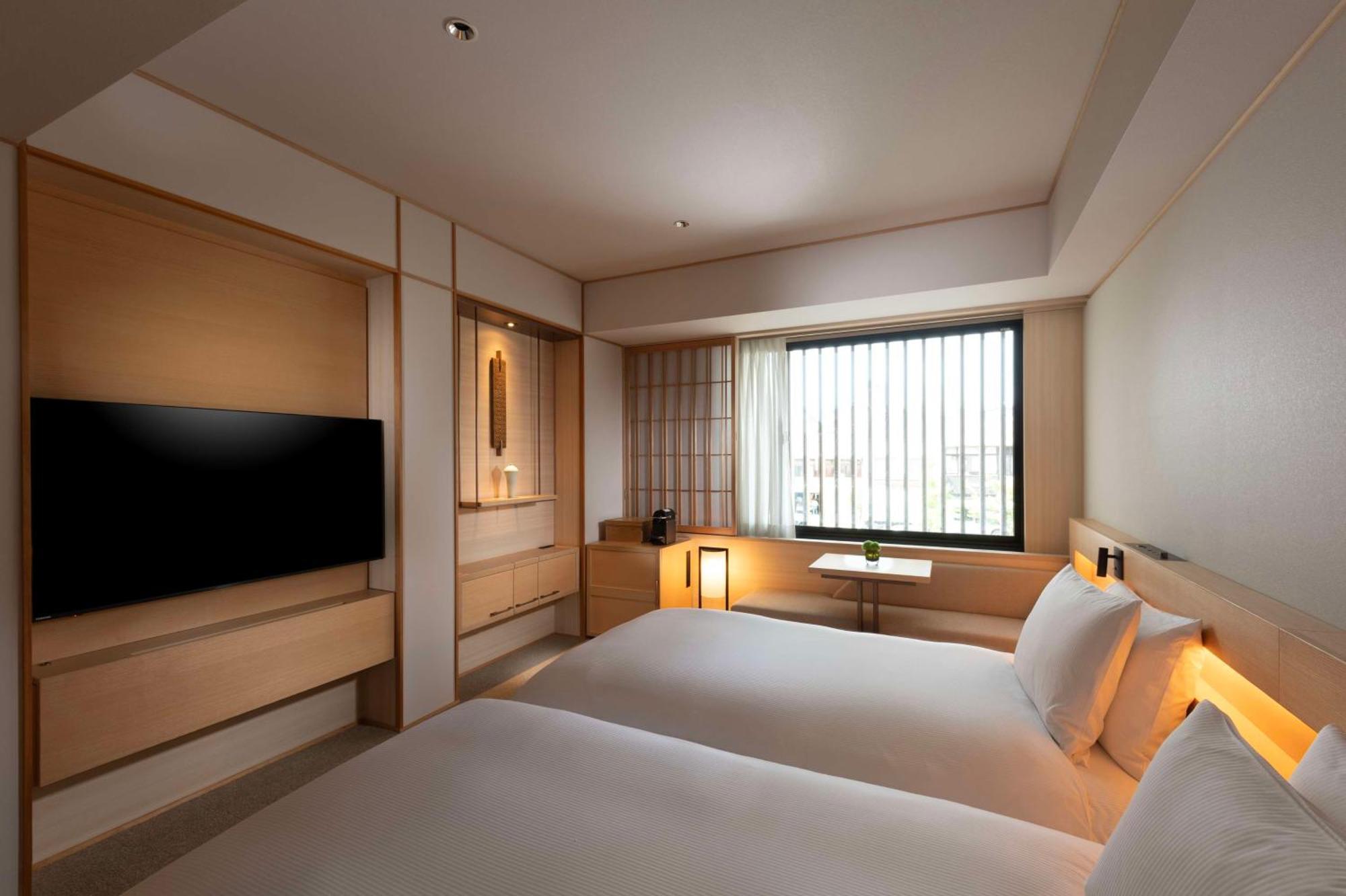 Hotel Doubletree By Hilton Kyoto Higashiyama Esterno foto